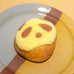 47733712 - ぱんだパン（￥75）。クリーム等は入っておらず、ほんのりとやさしい甘さ