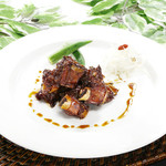 Stir-fried spare ribs with black vinegar sauce