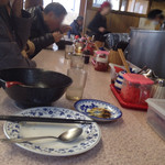 大福ラーメン - カウンター。