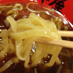 長篠陣屋食堂 - 麺リフト(平打縮れ麺)