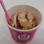 サーティワンアイスクリーム - 料理写真:キャラメルフロマージュキッズカップ260円