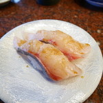 Gatten Sushi - あかばな胡麻醤油握り￥324