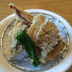 おばんざい・炙り焼き・酒 菜な - 甘鯛の松笠揚げ。カリッとした皮の食感と、強い甘鯛の旨味が美味な一品です(●･ω･)/