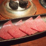 よろにく - ザブトンと黒トリュフ