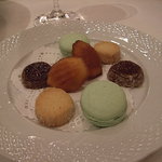 メゾン ポール・ボキューズ - 小菓子