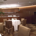 メゾン ポール・ボキューズ - サロン