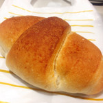 ハースブラウン - 塩バターパン（108円）