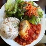 セルフィユ軽井沢カフェ - チーズハンバーグたっぷり野菜のトマトソース添え