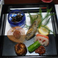 貴船べにや - 色々食べられて嬉しい先付♪