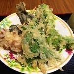 純手打ち讃岐うどん五郎 - 菜の花＆ちくわ・昆布
