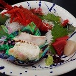 芦ノ牧グランドホテル - 夕食のロブスターとタラバガニとマグロと帆立