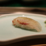 鮨処 銀座福助 - タイ？スズキ？