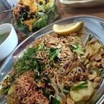タイ料理テイクアウト&デリバリーMUNCHIES - 