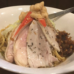 豚のらーめん 弐番手 - 2016年2月
      Oi!ラーメン企画
      白菜まぜそば