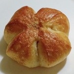 レフボン - 塩パン（86円）