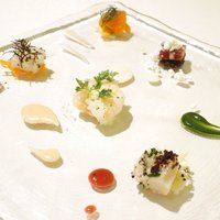 アシエット - ランチコース 3564円 の6種類の前菜盛り合わせ