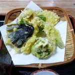 Araragi -  野菜天ぷらざるそばの天ぷら