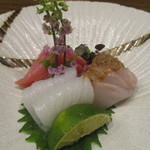 小料理 すず乃 - 本マグロ、やりいか、そいの肝醤油がけ