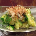 酒肴商店 アジト - かちわり胡瓜？