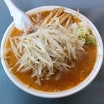 よし乃 - みそラーメン（750円）