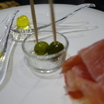 セララバアド - オリーブ