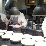 セララバアド - キッチン