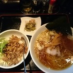 Taishouken - Cセット(ラーメン＋肉丼小)