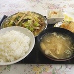 花梨 - 野菜炒め定食690円