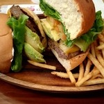 47807820 - 『アボカドチーズバーガー』ランチセット￥1473-