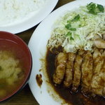 洋食たけだ - 【閉店】ポークソテー定食（デミグラスソース）税込８５０円