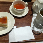 カフェ アンド デリ ベッカーズ - 