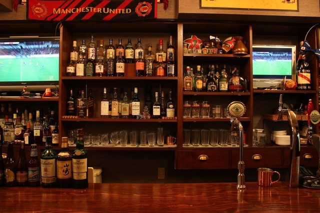 sports pub dew photo 4