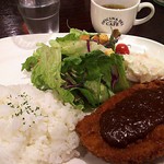 イングリッシュ・パブ　ロイヤルハット - ポークカツランチ1000円