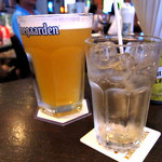 THE CLUBHOUSE sports bar and grill - 