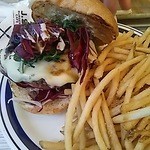 J.S. BURGERS CAFE 新宿店 - 