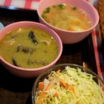 Soul Food Bangkok - グリーンカレー＆サラダ、スープ