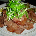 串焼Bar 炎の介 - 牛タン塩焼き　適度な歯ごたえと柔らかさ！