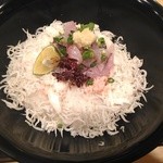 双寿 - 鯵，蟹，しらすの海鮮三種丼