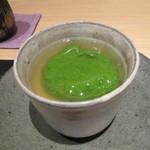 神保町 傳 - 牡蠣とほうれん草の茶碗蒸し