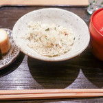 虎白 - ごはんセット