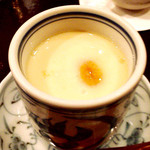 鮨 波やし - ［2016/01］冬恒例の茶碗蒸しが、今年度初のお目見え。