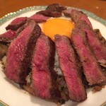 寺田屋 - ◆肉飯　目玉焼きのせ＠１，４８０円