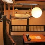 英よし - １１番テーブル　　　（８人様用）