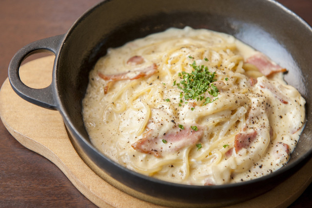 東京チキン 五反田桜小路 五反田 バル バール 食べログ
