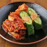 二代目 南近里 - キムチ盛り合わせ
