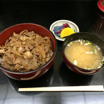 牛見本店 - 【料理】シンプルな牛丼！