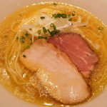 煮干し中華そば一燈 - ぶたっくす　７８０円