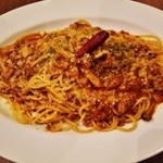 Ｌａ Ｖｉｔａ - 『ミッレリーゲの自家製ボロネーゼ(ロング)』(1220円)！ロングパスタだと、ミートソースパスタだねぇ～♪(^o^)丿