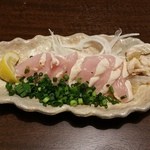 Zenseki Koshitsu Izakaya Ayadori - 黒さつま鶏(黒王)  むねたたき(980円 税別)
                        ※平成28年2月撮影