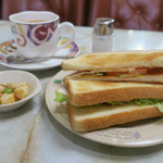 画廊喫茶巴里 - 